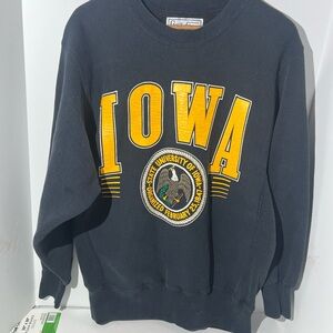 Vintage Galt Sand Iowa University Black Crewneck Sweater